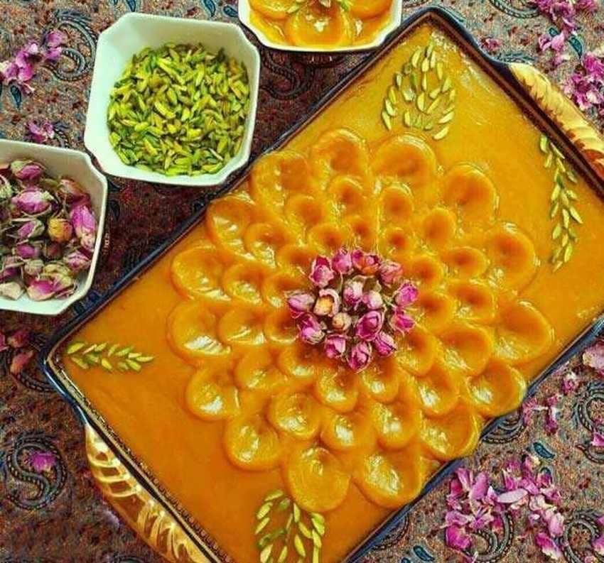طرز تهیه حلوای زعفرانی
